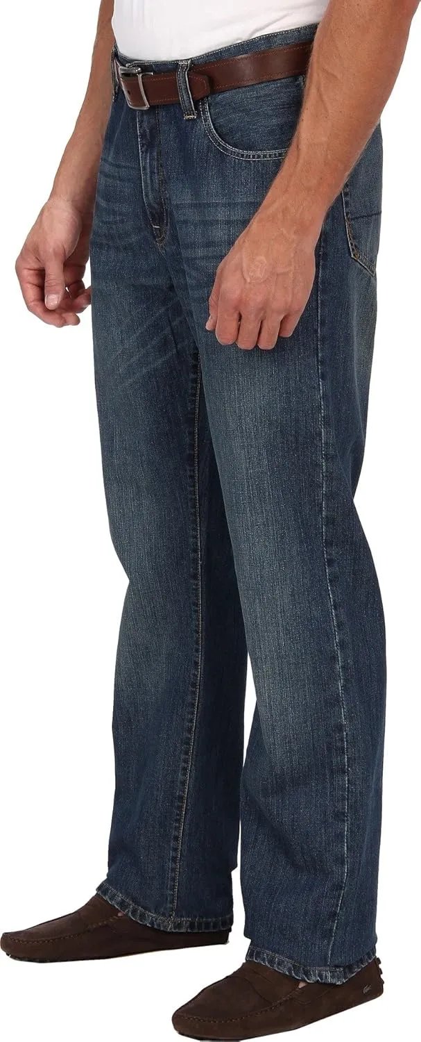 IZOD Men's Big and Tall Classic Denim Jeans (Regular and Relaxed Fit)