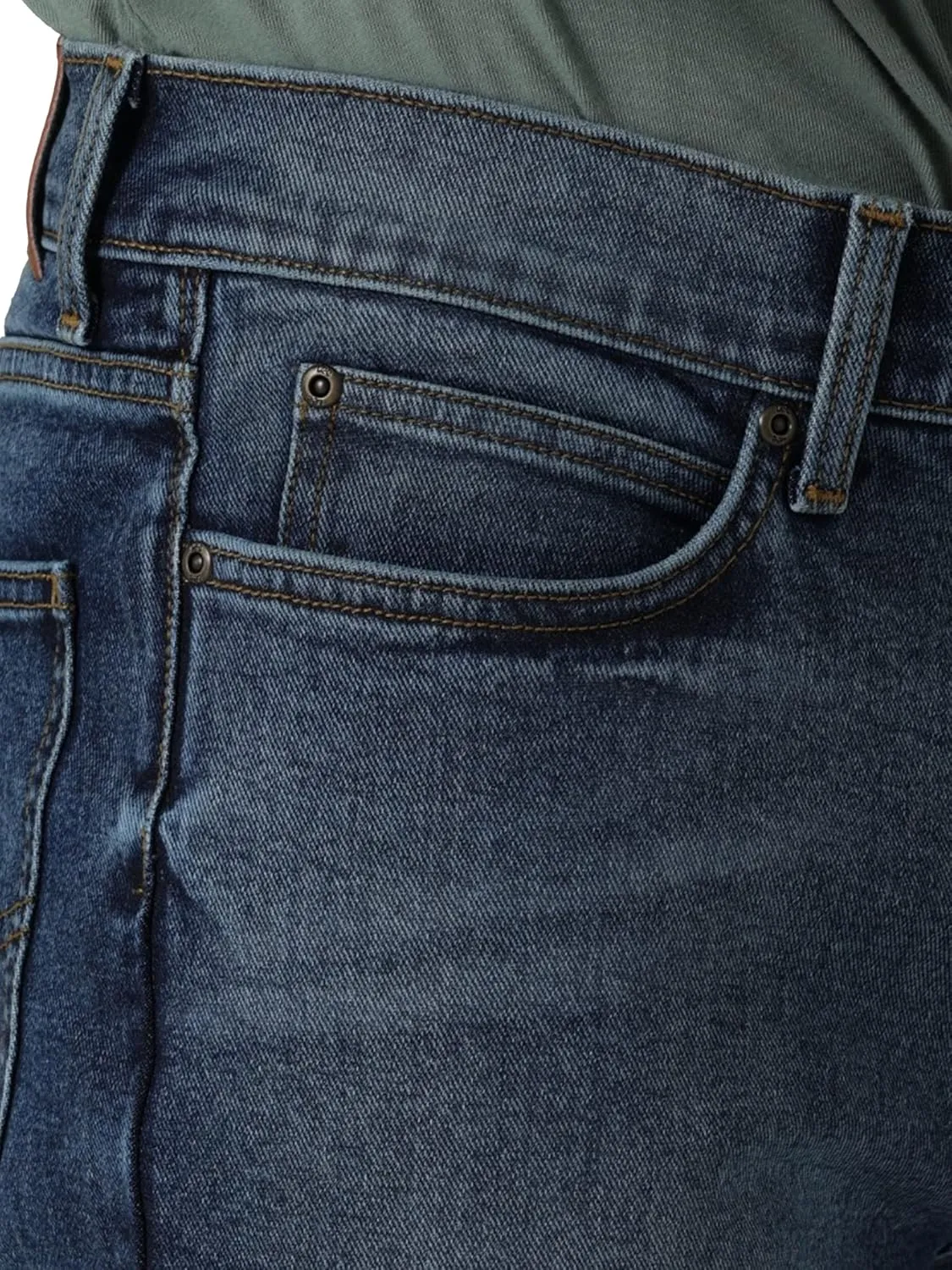 Lee Men's Relaxed Fit Taper Jean
