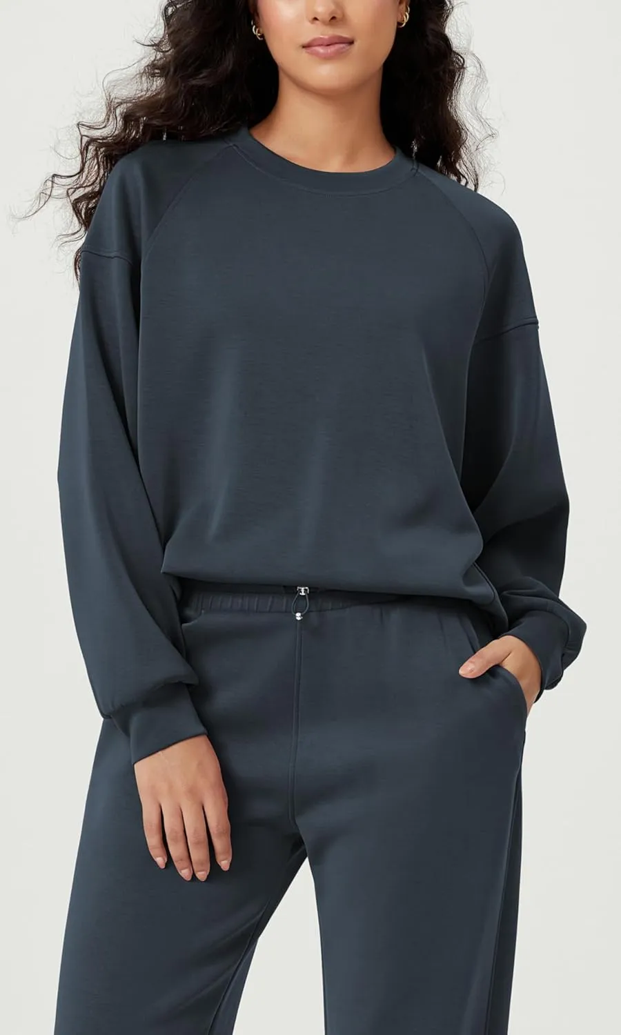 ODODOS Women's Modal Soft Oversized Sweatshirts Raglan Long Sleeve Crew Neck Relaxed Pullover Top