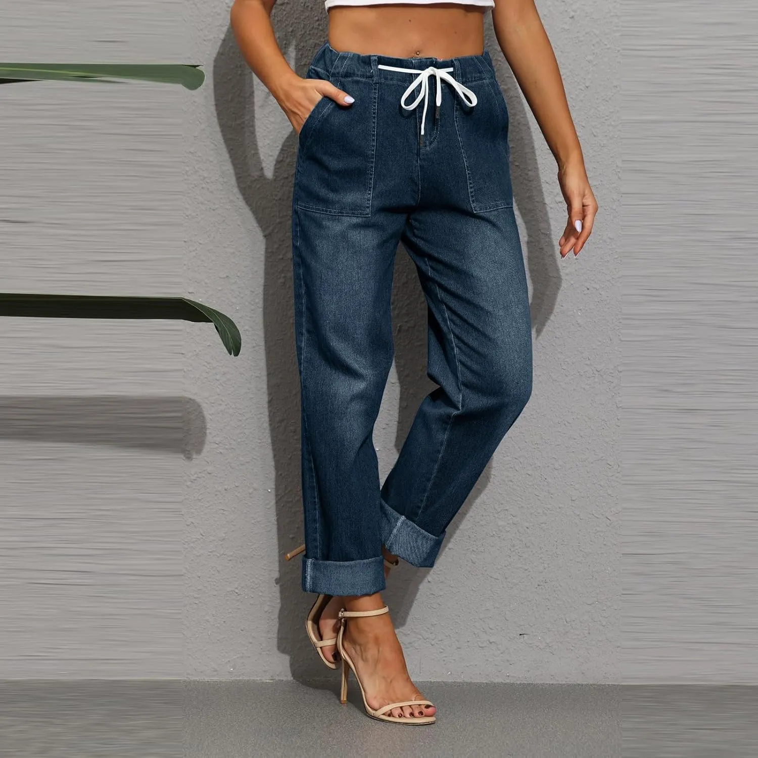 Straight Leg Jeans for Women Business Casual Elastic Waist Jeans Relaxed Fit Comfy Tapered Denim Pants with Pockets