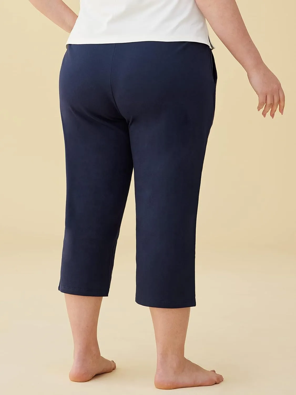 Weintee Women's Plus Size Cotton Capris with Pockets